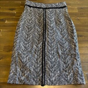 Zara Ausie Blogger Favorite Tweed Pencil Skirt Knee Textured Classy Old Money S